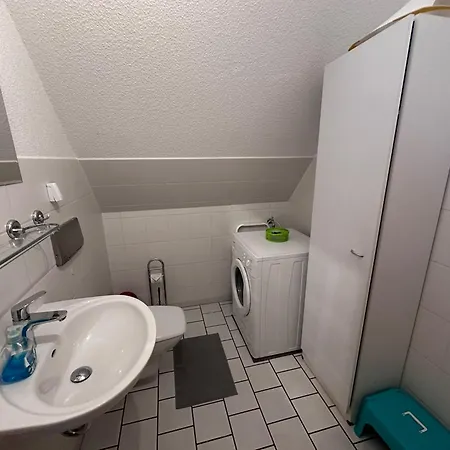 Relaxen Am - Mit Parkplatz Und Whirlpoolwanne, Ostsee * روستوك
