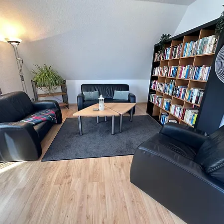 Relaxen Am - Mit Parkplatz Und Whirlpoolwanne, Ostsee * Росток